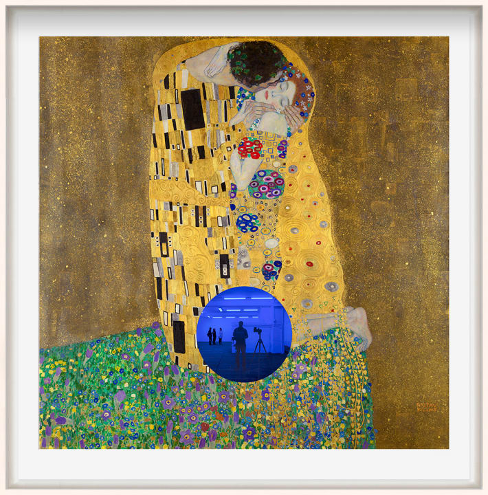 Jeff Koons, Gazing Ball (Klimt Kiss), 2017