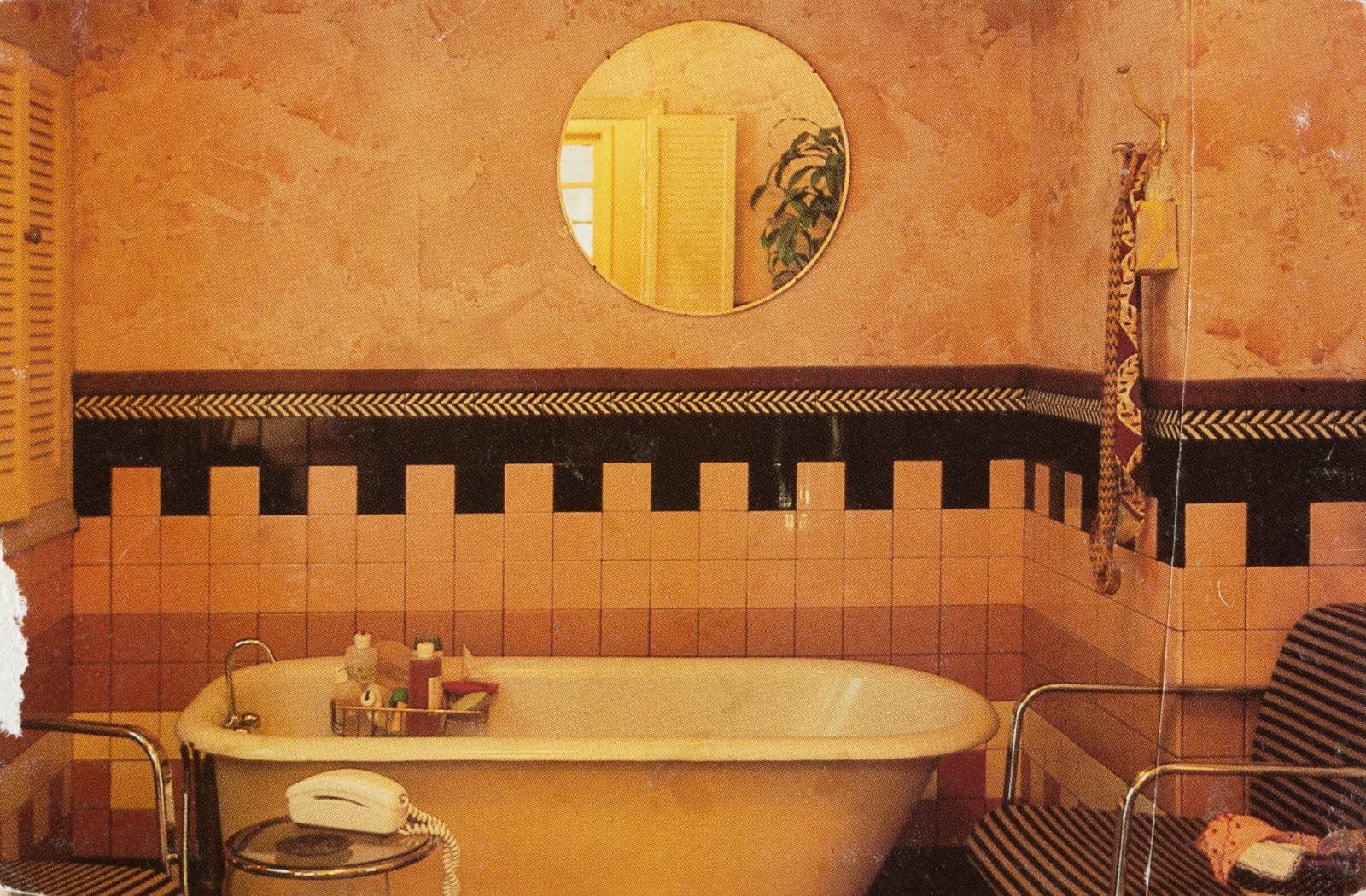 Stefan Harhaj, Bathroom, 2024