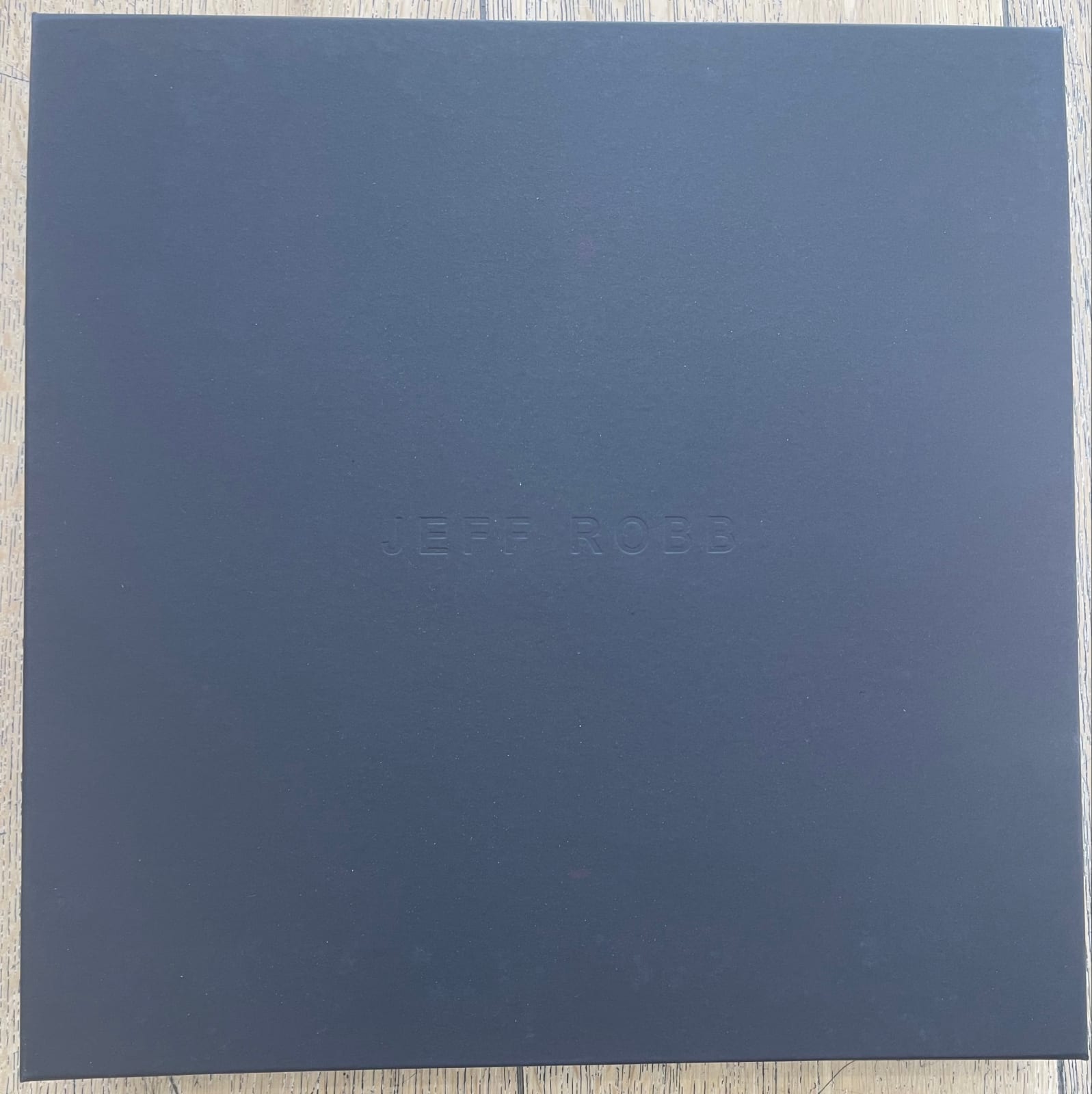 Jeff Robb, Spatial Harmony - Gift Box, 2024