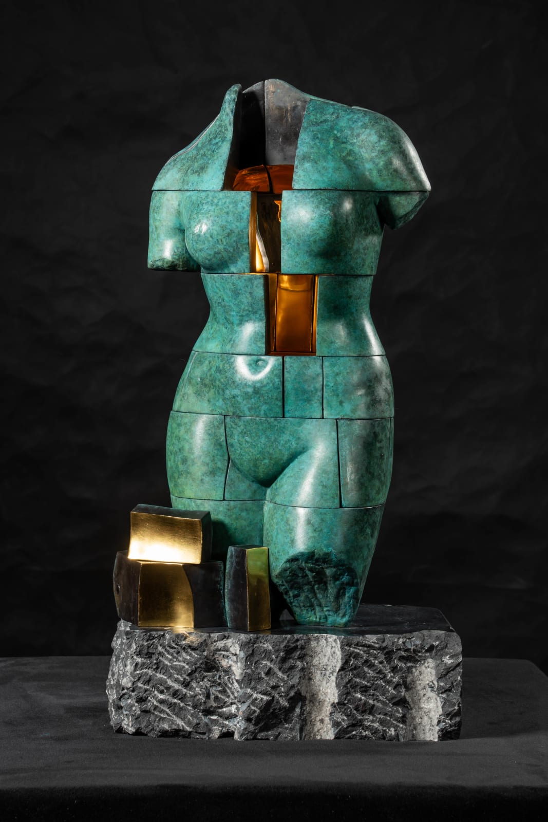 Michal Jackowski, Body Facade Woman, 2024