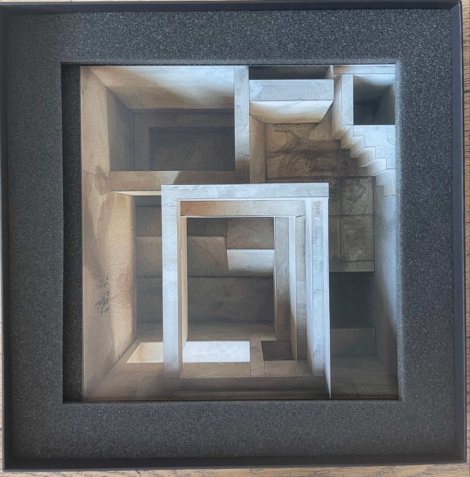 Jeff Robb, Spatial Harmony - Gift Box, 2024