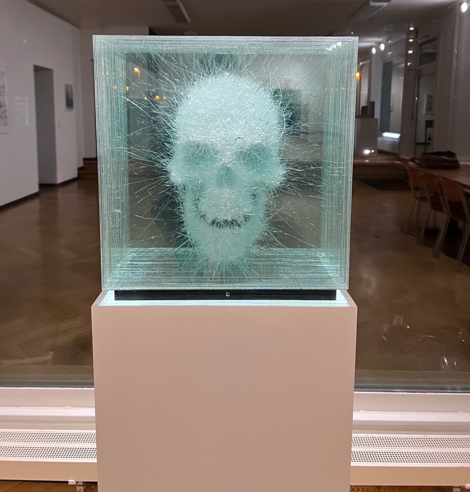 Simon Berger, SKULL CUBE, 2025