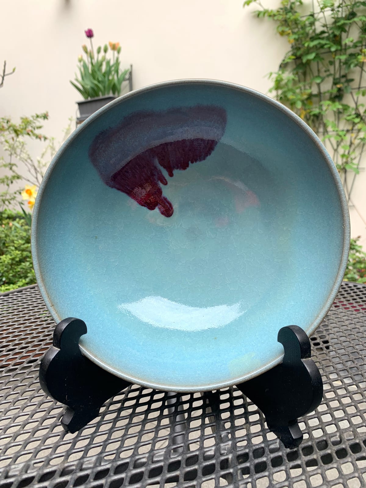 blue chinese ceramic bowl, celadon glazed porcelain bowl, blue porcelain bowl, ru-ware type celadon porcelain, fine chinese porcelain, reproduction of antique ceramic, Tsai Hsiao-fang, fine porcelain chinese bowl, ancient style bowl, decoration art, interior home design, interior design, decoration bibliothèque, bureau decoration, art thema heyi gallery, brussels art gallery