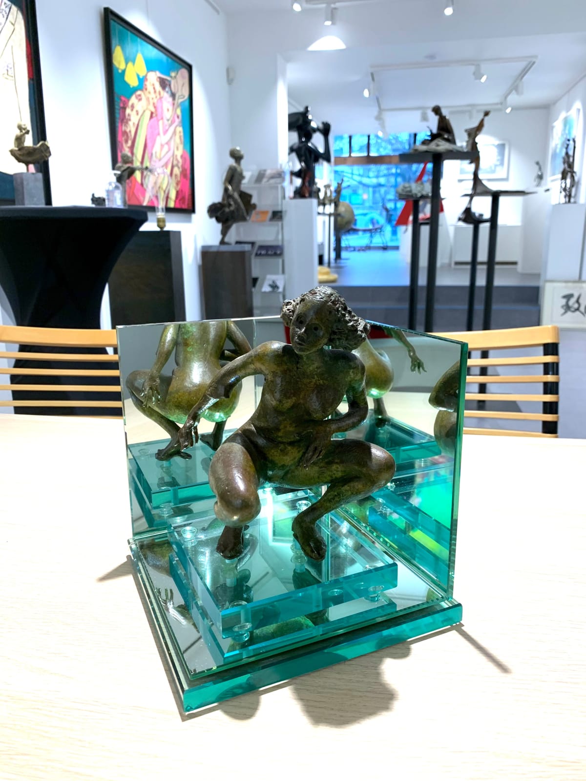 pisseuse, rené julien, sculpture, bronze, art thema, heyi gallery, Brussels