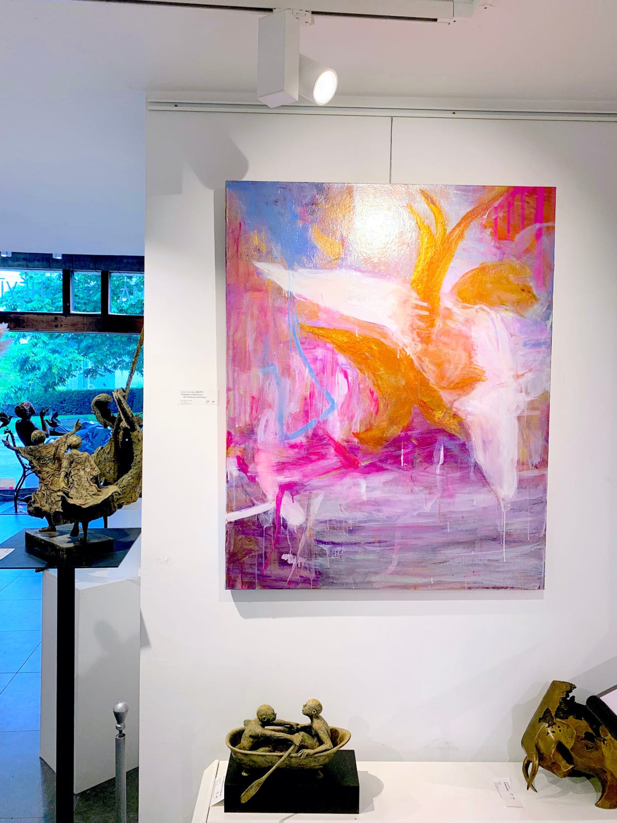 Tentation d'abstration, or, rose, peinture abstraite, peinture acrylique, peinture à l'huile, mouvement, art de ligne, Naoko WATANABE, peinture japonaise, art asiatique contemporain, peinture contemporain, peinture japonaise contemporaine, romance, floraison, art thema heyi gallery, Galerie d'Art Bruxelles, décoration intérieur, maison art