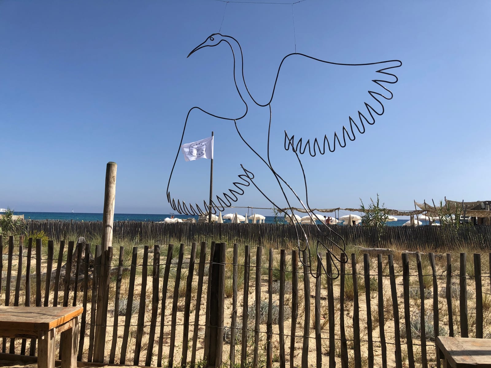 charles serruya, sculpture, stell, iron, saint tropez, beach, cabane bambou, poetic, suspended