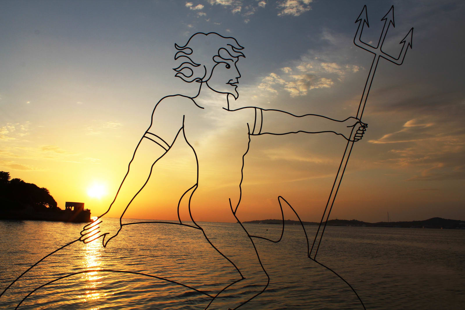 poseidon, art, beach, cabane bambou, ramatuelle, saint tropez, steel, sculpture, poetic, romantic, mythology, sunset, art thema, heyi