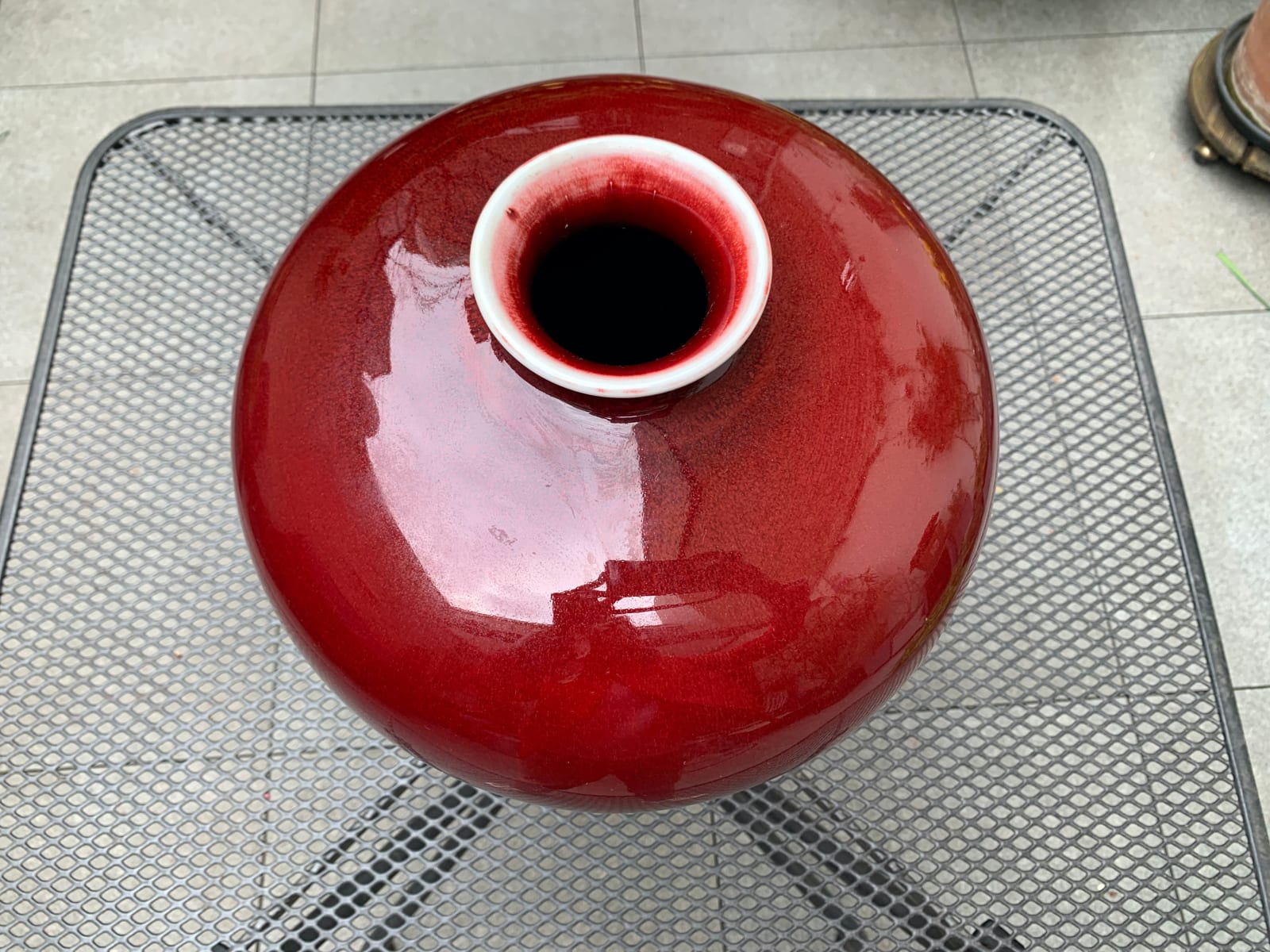 台湾　蔡曉芳　暁芳窯　赤絵龍波文　梅瓶　D　6086E 台湾 蔡曉芳 暁芳窯 赤絵龍波文 梅瓶 D 6086E