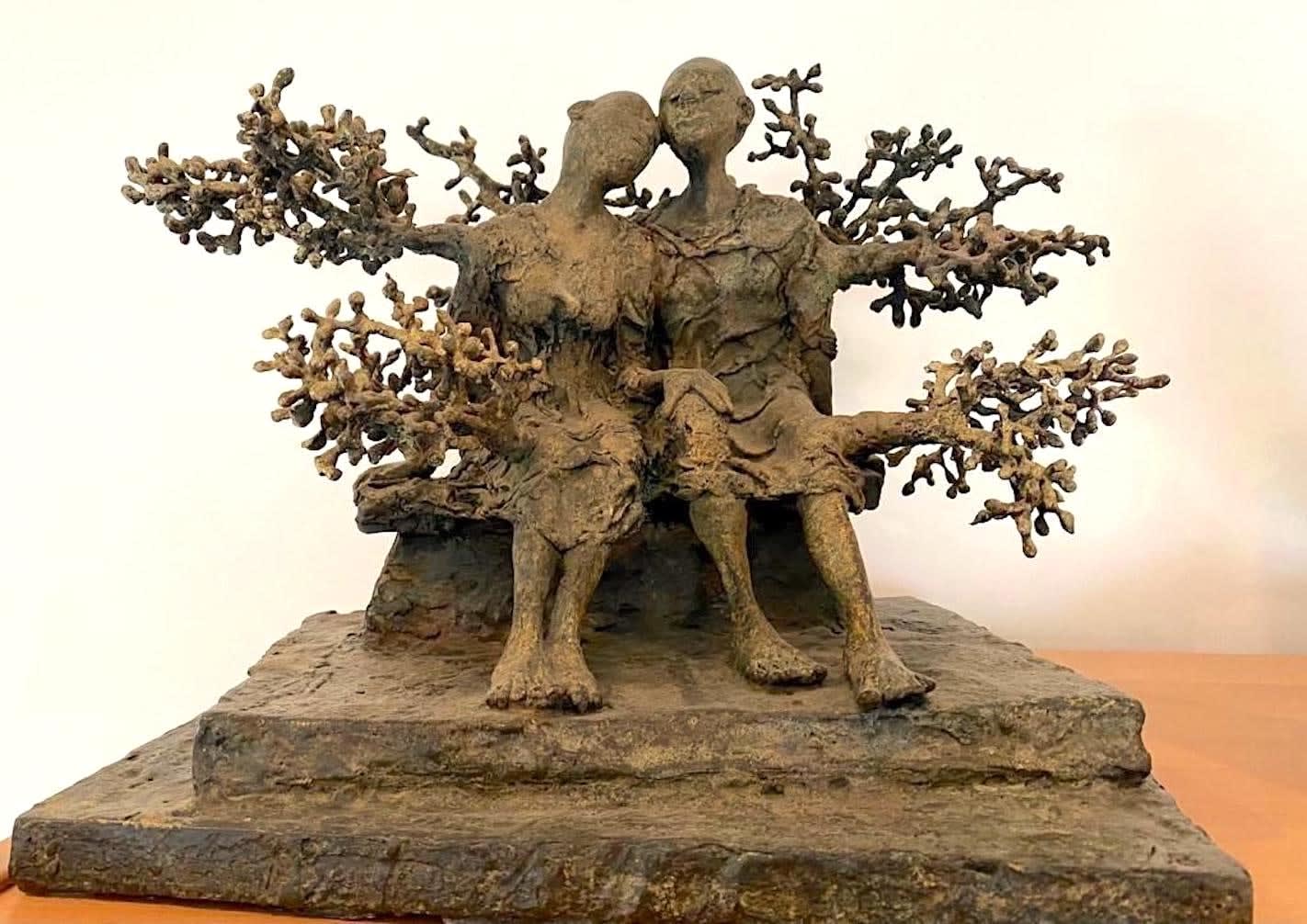 Zeus en Hermes, lieven d'haese, bronzen sculptuur, sculptuur van liefde, paar sculptuur, gelukkige sculptuur, boom sculptuur, god sculptuur, mysterie sculptuur, sculptuur van liefdesverhaal, onschuldige sculptuur, sculptuur van hoop, sculptuur kunst, sculptuur van de natuur, interieur sculptuur, figuratieve kunst, figuratieve sculptuur, hedendaagse sculptuur, interieur design, kunstdecoratie, salondecoratie, art thema heyi, belgische kunstgalerie,