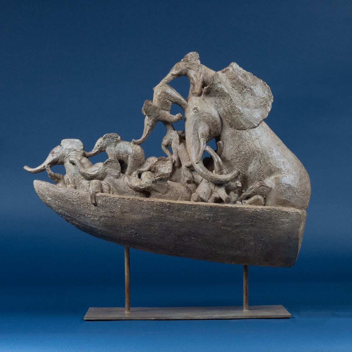 bateau éléphant adorable famille d'éléphants sculpture contemporaine bronze sculpture animalière sophie verger art yi bruxelles galerie d'art