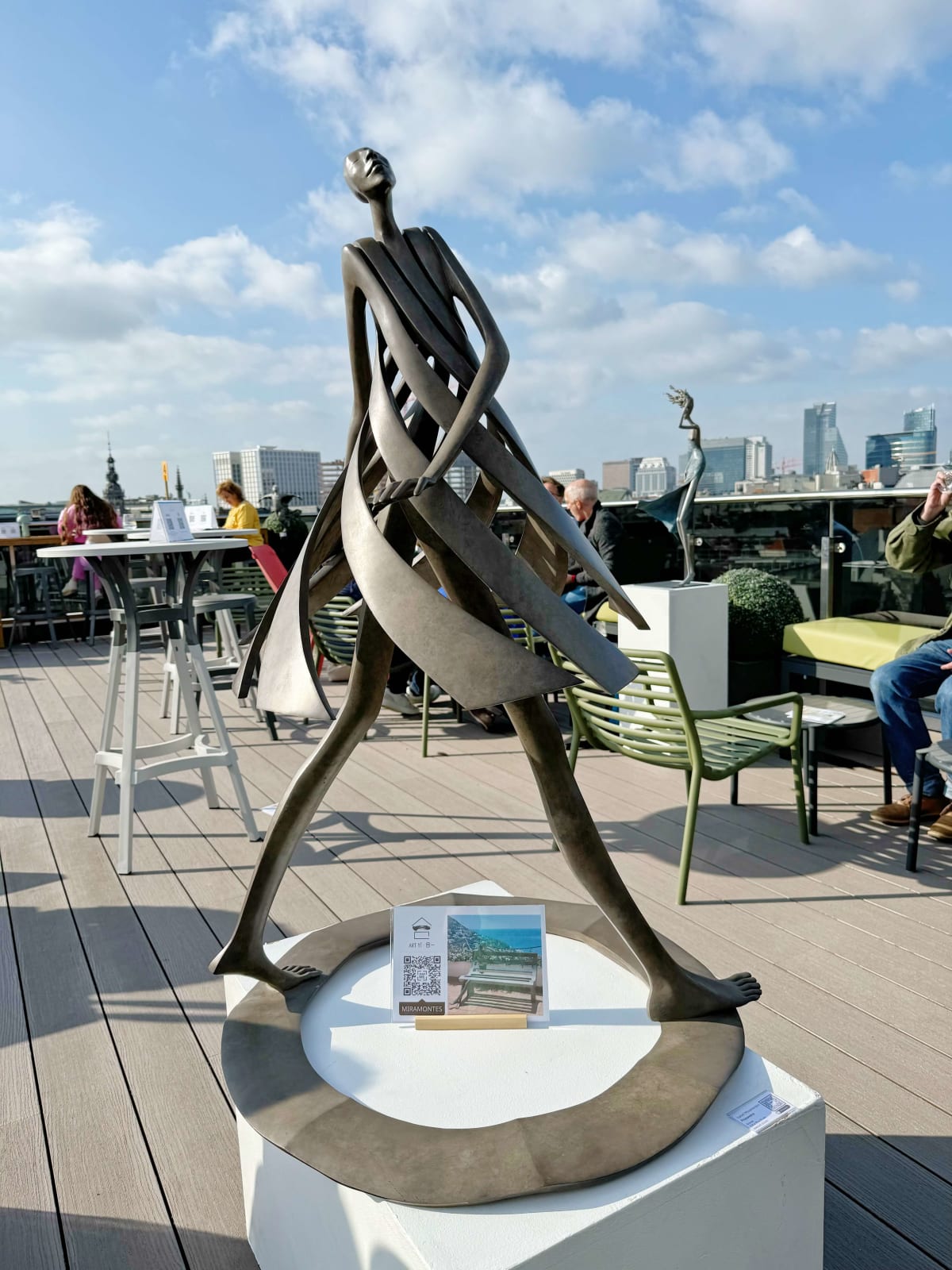 Primavera dancing girl sculpture Isabel Miramontes garden sculpture garden design garden decoration art contemporary sculpture bronze sculpture interior design at hotel Barsey by Warwick Art Yi gallery Brussels art gallery