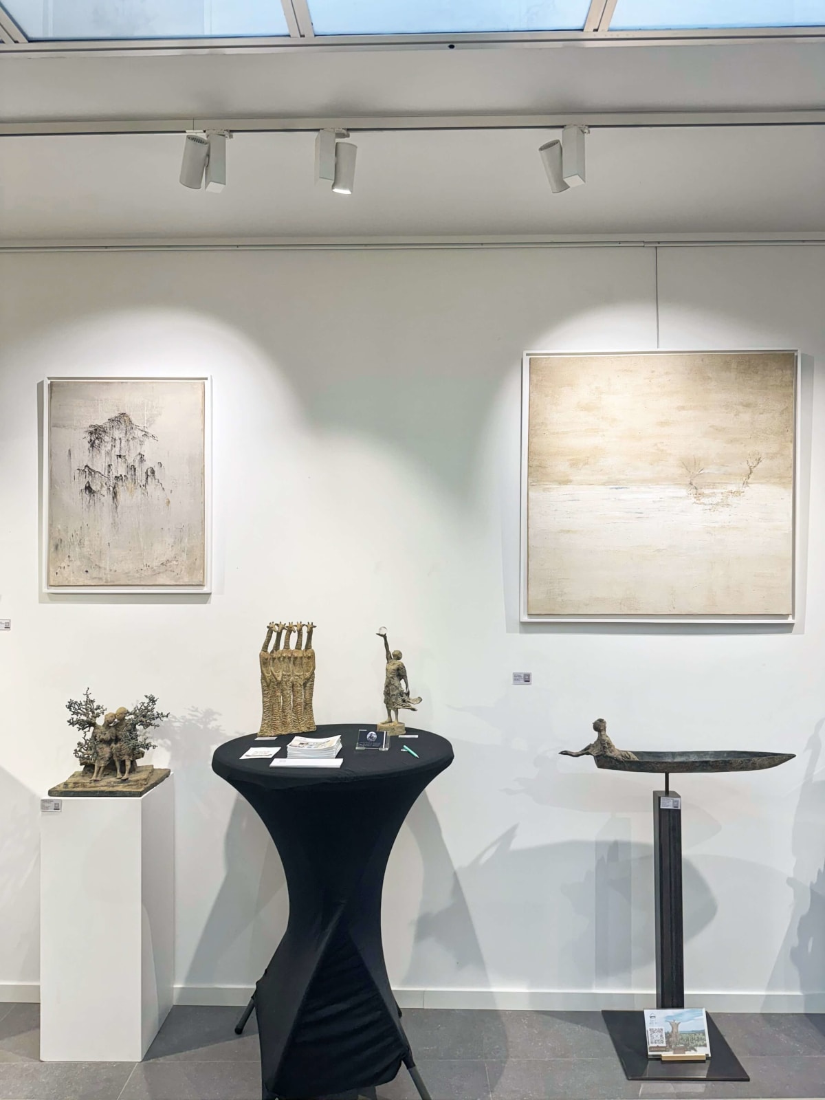 Chems ontwaken van licht abstracte schilderkunst acrylverf zandschildering meditatieschildering zenkunst waterlandschap waterschildering in Art Yi-galerij in Brussel