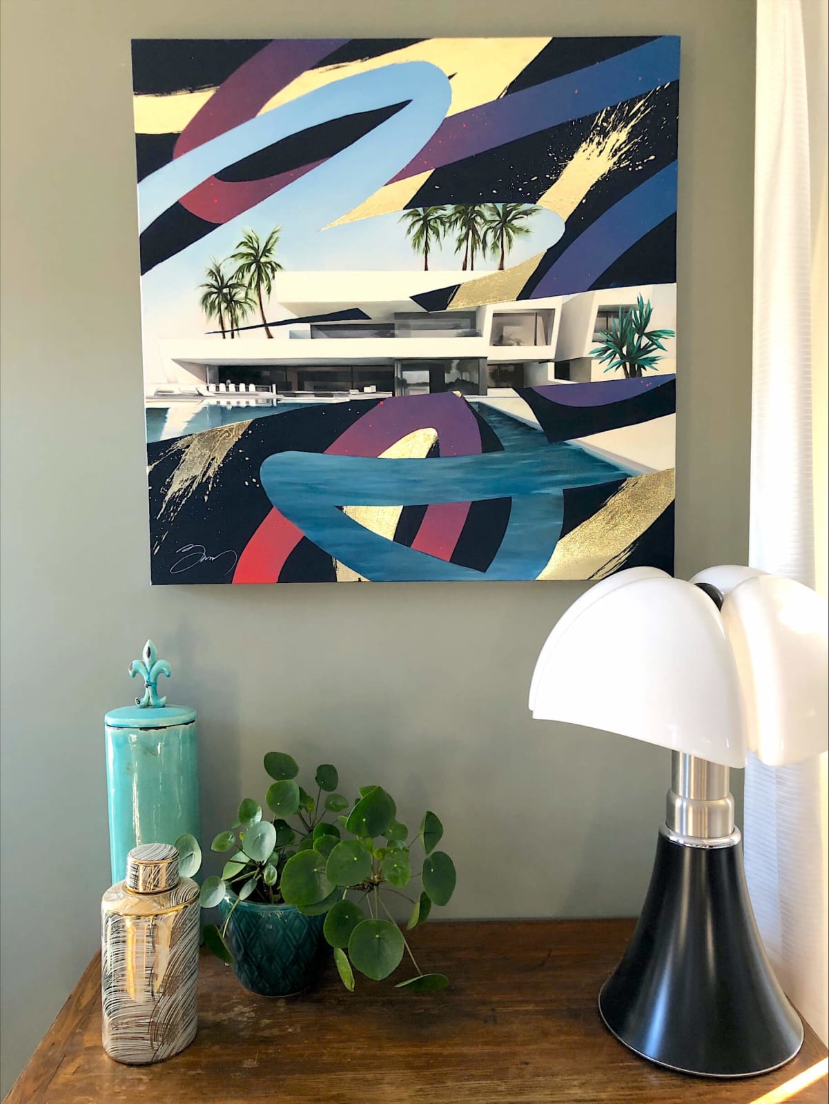 Architecture in Golden Line oil painting Damien Bassez acrylic painting round painting contemporary painting of white modren holiday house in summer art decoration Art Yi gallery Brussels art gallery
