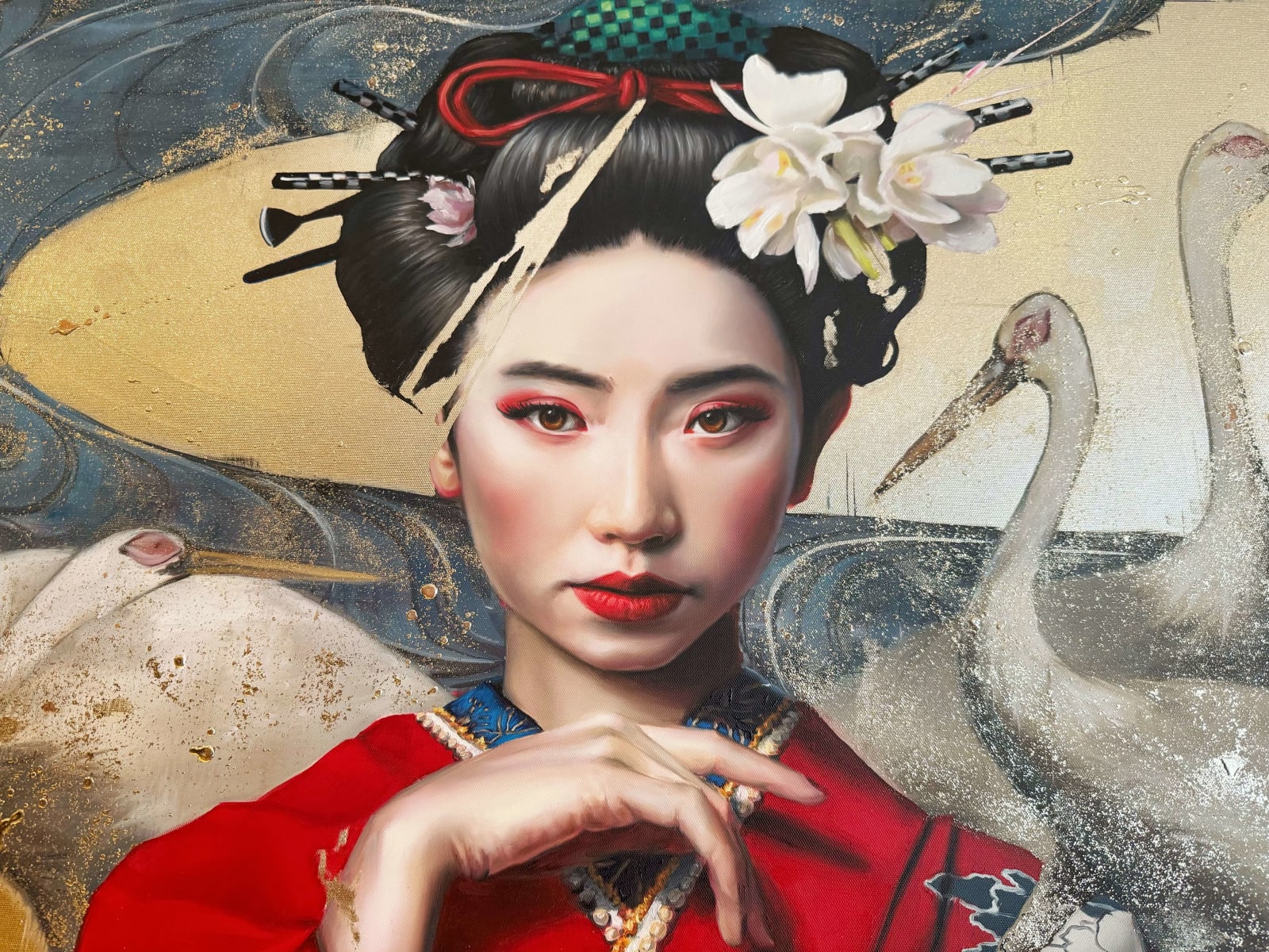Gold und Wasser Damien Bassez schöne japanische Geisha Frau im Kimono zeitgenössische japanische figurative Malerei Art Yi Galerie Brüssel Kunstgalerie