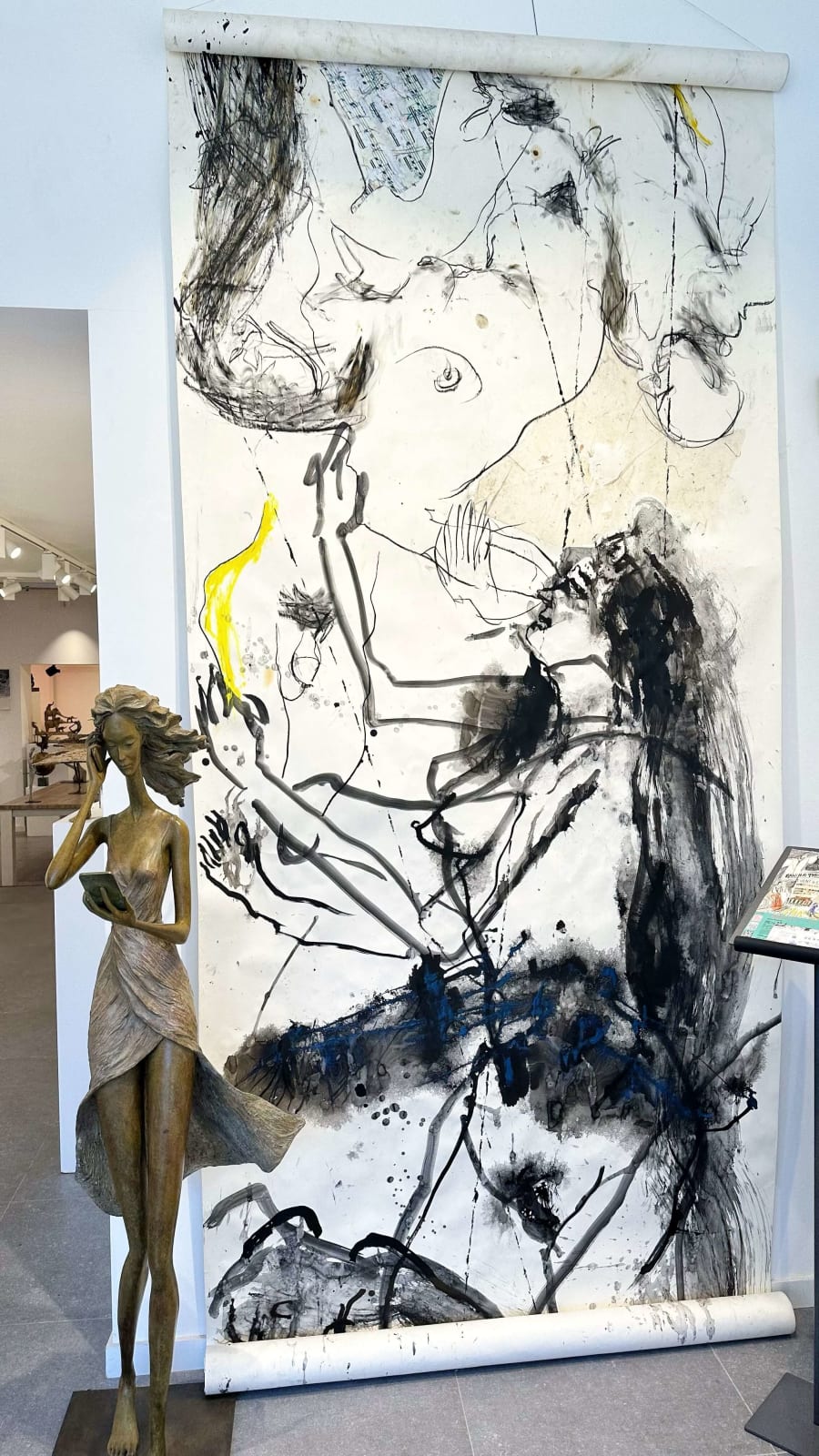 Long roll ink painting art naked woman and music dance japanese ink artist painter Keisuke Watanabe contemporary fine draw mixted media art collection brussels art gallery art yi