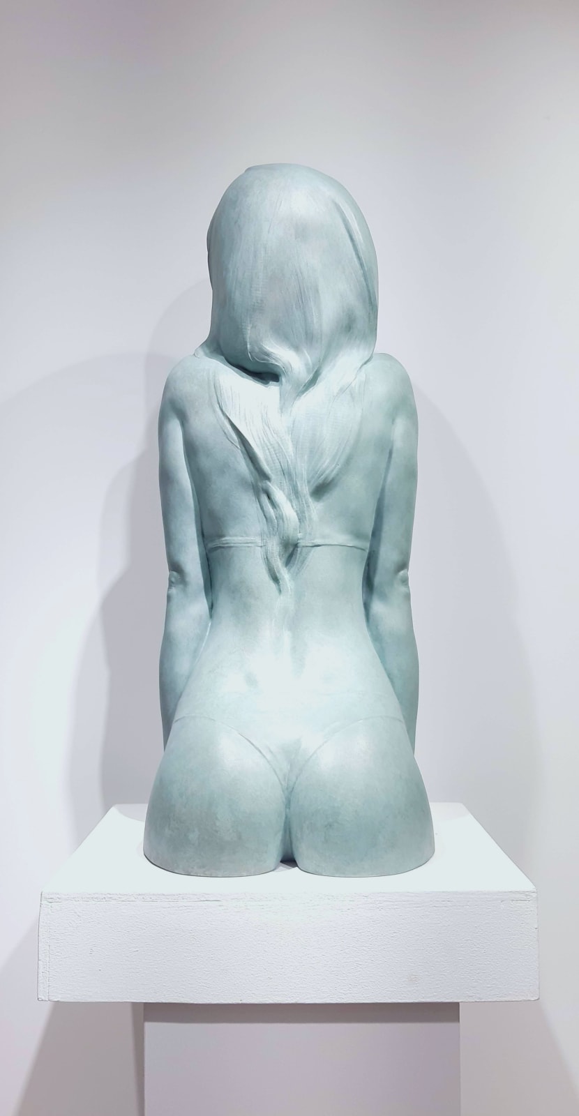 The way i grow Marc de Corte swimming woman sculpture swim sculpture swim girl sculpture sculpture garden sculpture bronze sculpture contemporary sculpture Art Yi gallery Brussels art gallery