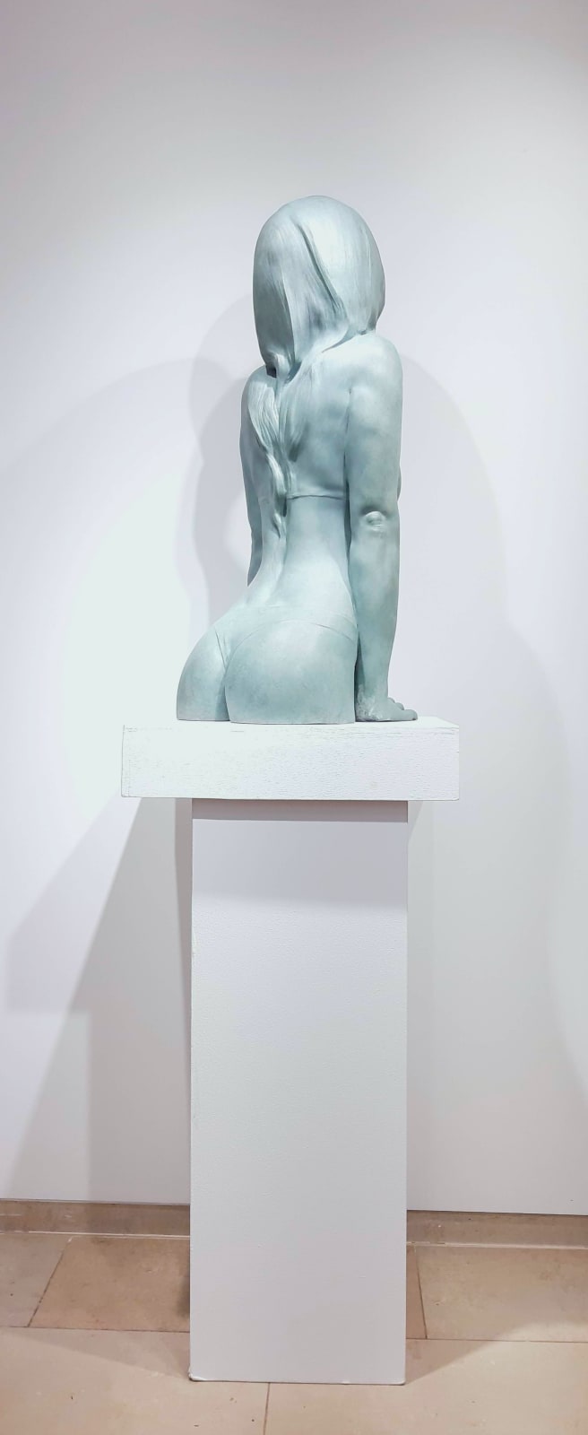 The way i grow Marc de Corte swimming woman sculpture swim sculpture swim girl sculpture sculpture garden sculpture bronze sculpture contemporary sculpture Art Yi gallery Brussels art gallery