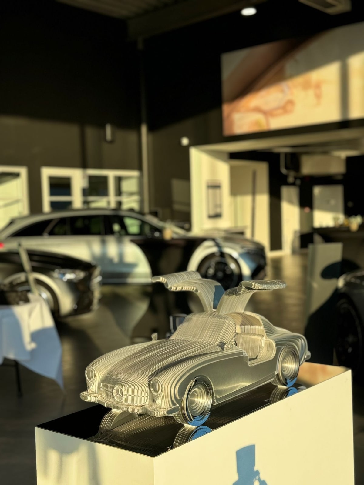 BENZA fancy silver racing car sculpture Jean Paul Kala contemporary sculpture car lover Art Yi gallery Brussels art gallery