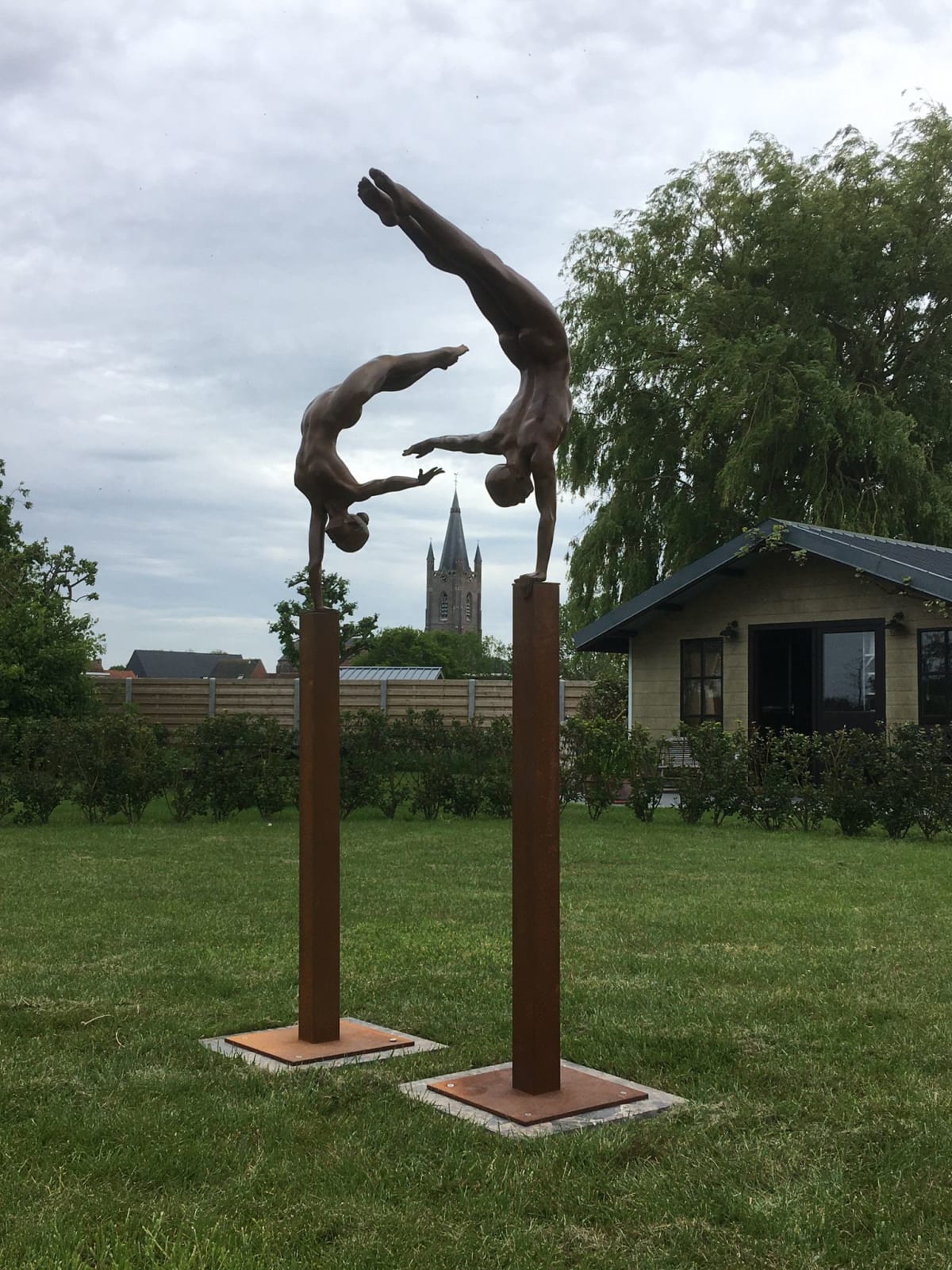 Our social distance Marc de Corte dancing woman sculpture couple sculpture couple dance sculpture girl sculpture naked human sculpture garden sculpture bronze sculpture contemporary sculpture Art Yi gallery Brussels art gallery