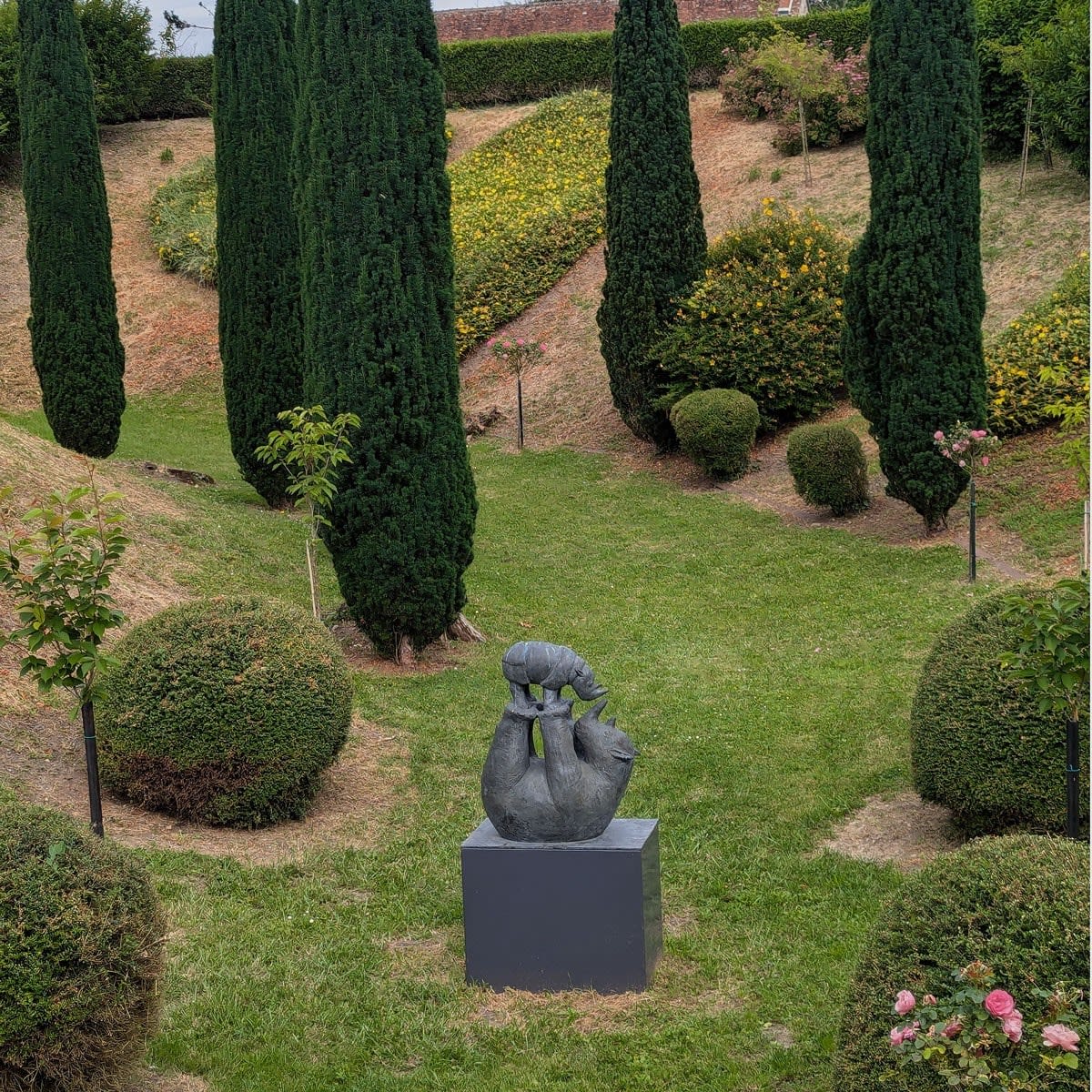 Two rhinoceros sculpture cute and adorable animal contemporary bronze sculpture for garden sculpture animal sculpture sophie verger at Art Yi gallery in Brussels