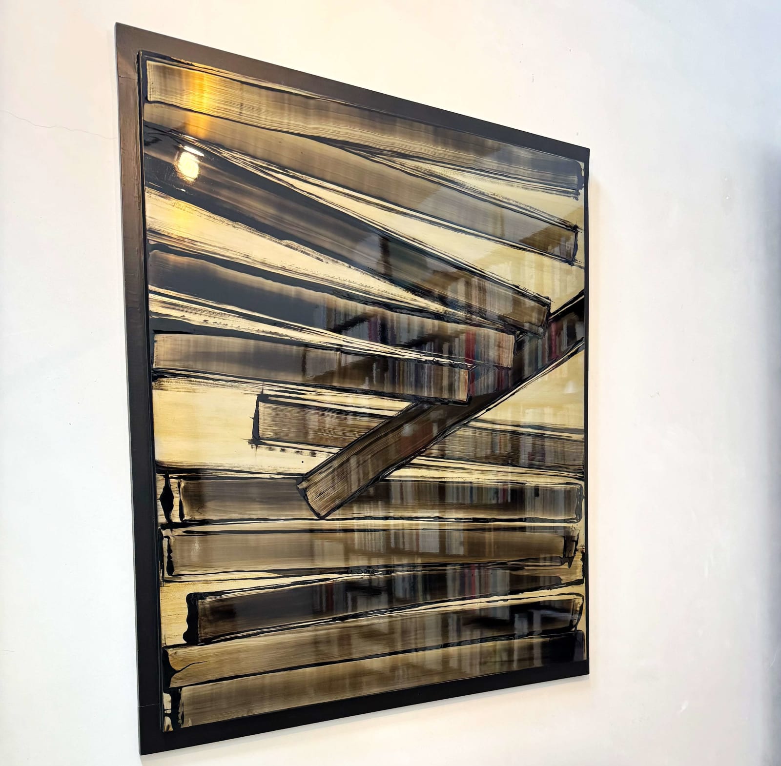 ALUMINOÏDE Pigments and photons, Frédéric Halbreich, abstract painting eastern art lacquer ink art black and gold brush painting ART YI gallery Brussels art gallery
