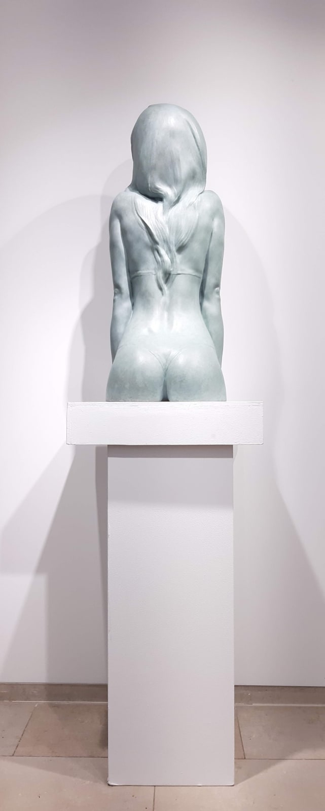 The way i grow Marc de Corte swimming woman sculpture swim sculpture swim girl sculpture sculpture garden sculpture bronze sculpture contemporary sculpture Art Yi gallery Brussels art gallery
