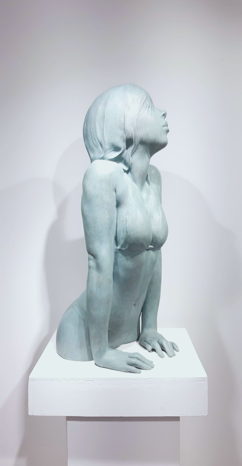 The way i grow Marc de Corte swimming woman sculpture swim sculpture swim girl sculpture sculpture garden sculpture bronze sculpture contemporary sculpture Art Yi gallery Brussels art gallery