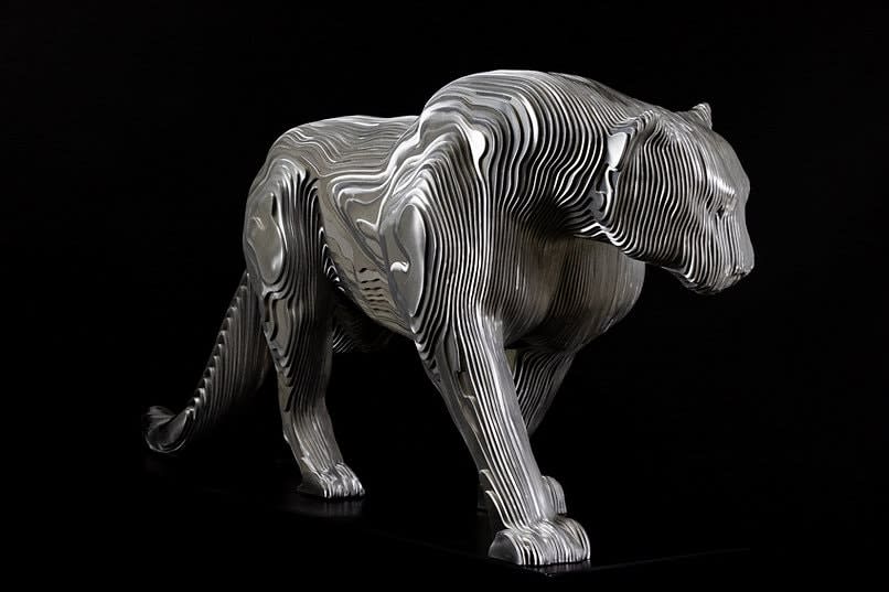 luipaardsculptuur hedendaagse dierensculptuur akanda jean paul kala aluminium kunst hedendaagse beeldhouwkunst tuinkunst Art Yi-galerij Kunstgalerij Brussel