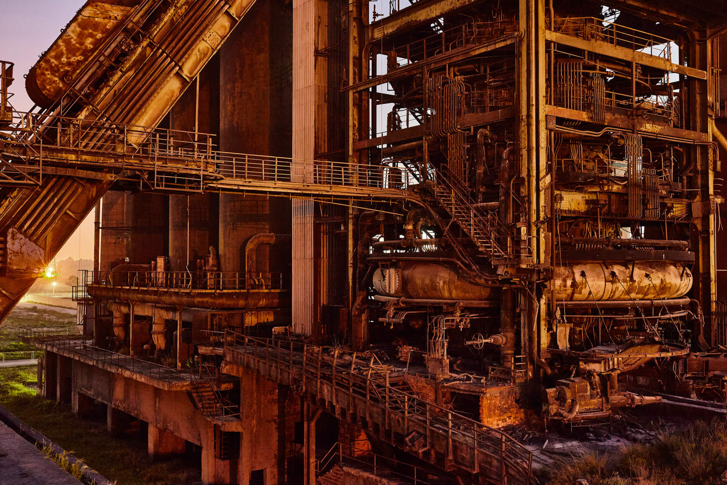 Nuno Perestrelo, (LOST EMPIRES) Siderurgia Nacional Blast Furnace #07, 2014