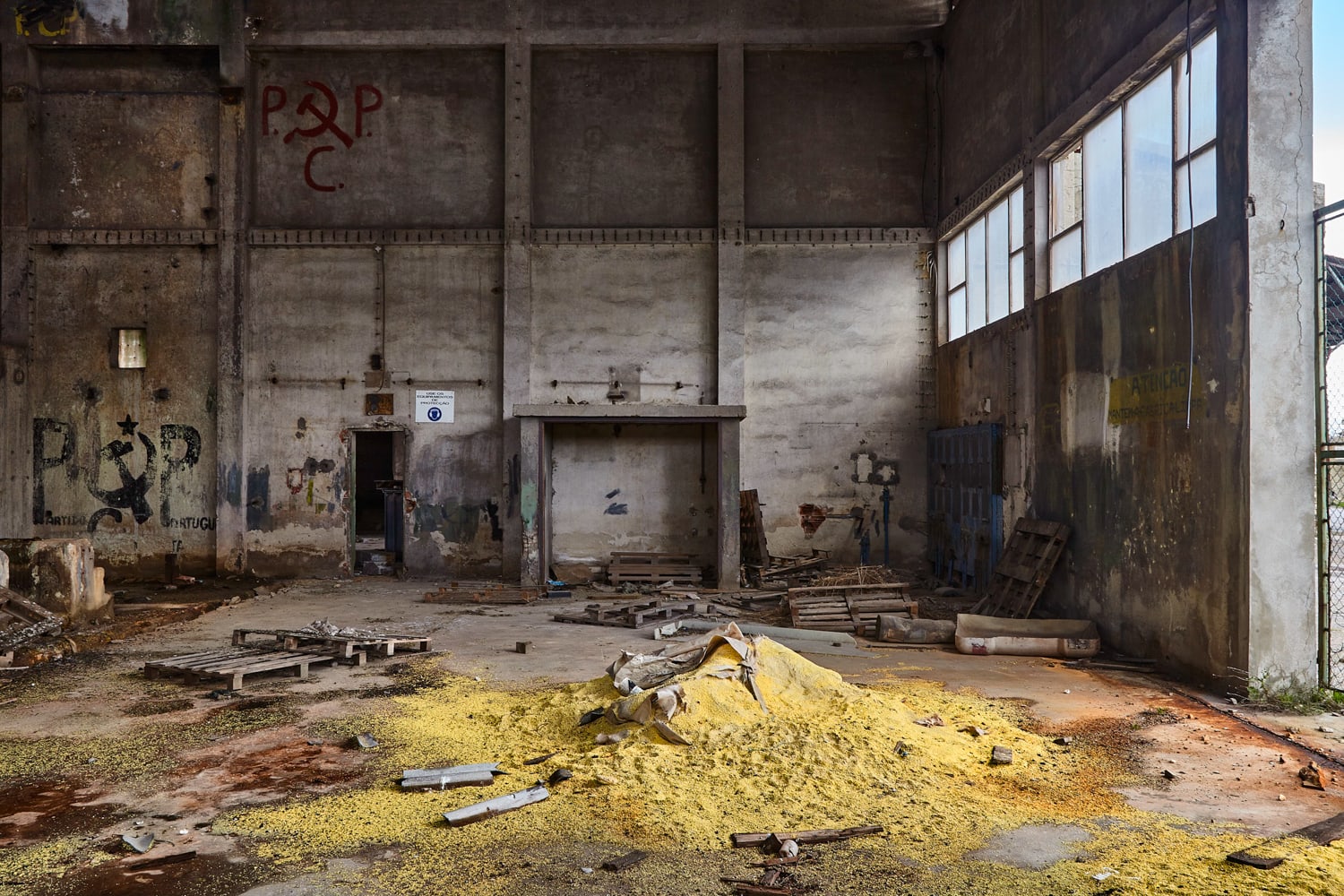 Nuno Perestrelo, (LOST EMPIRES) Companhia União Fabril #04, 2014