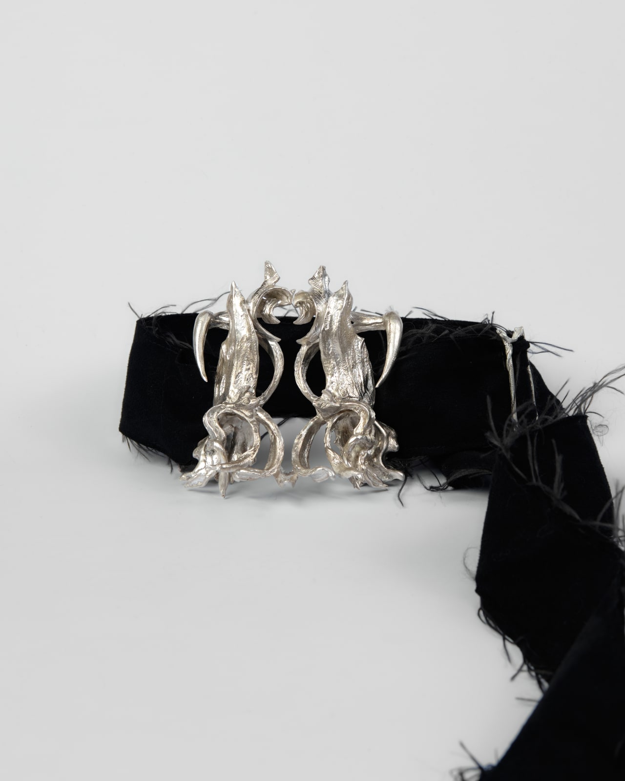 Galuh Anindita, Aktu