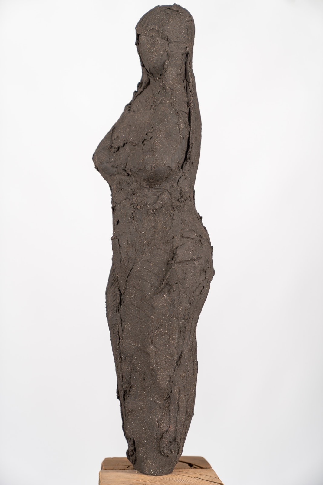 Standing abstract figurative ceramic sculpture by artist Emilio DiIorio