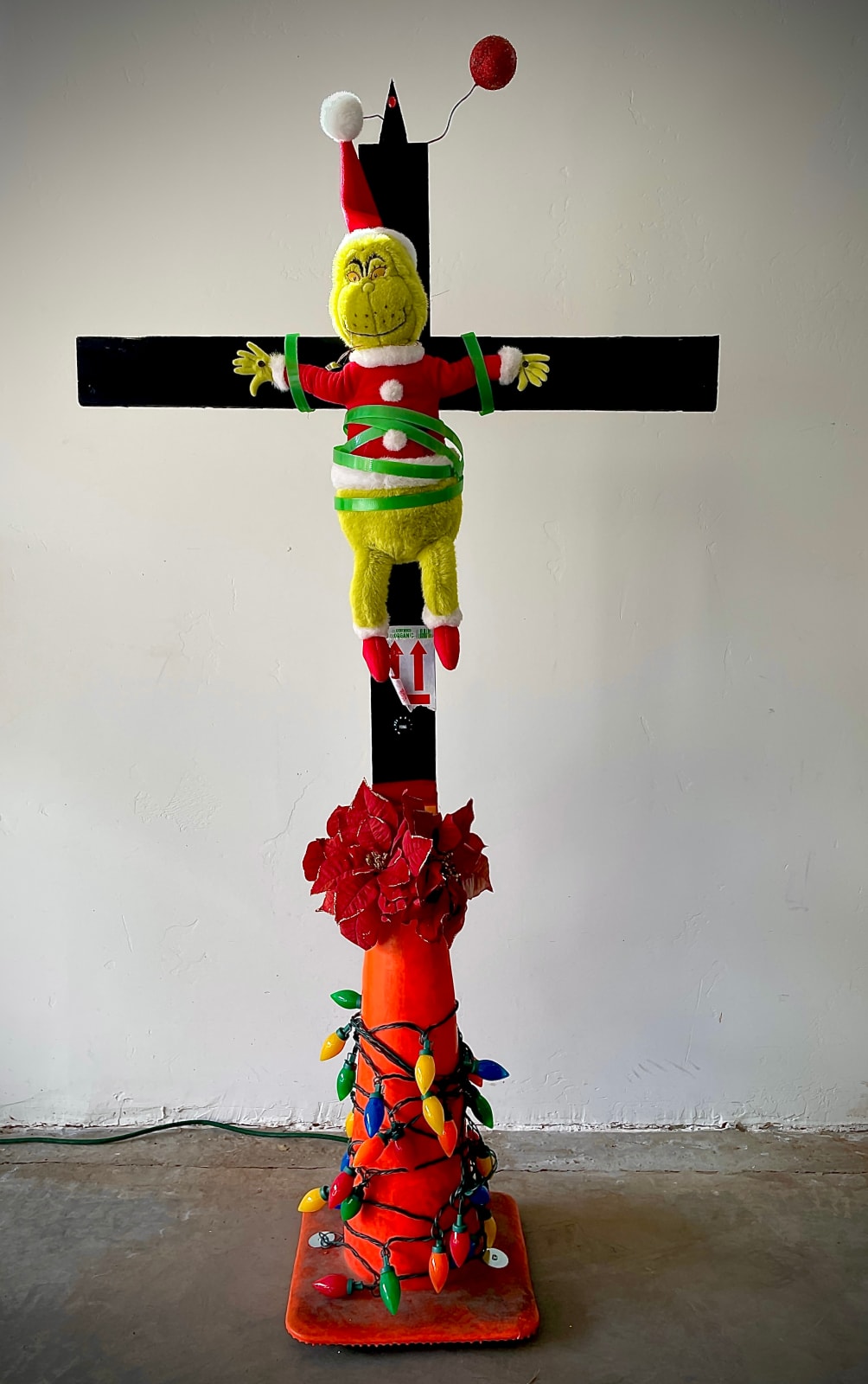 William Greiner, The Cruxifiction of the Grinch who stole Christmas, 2023