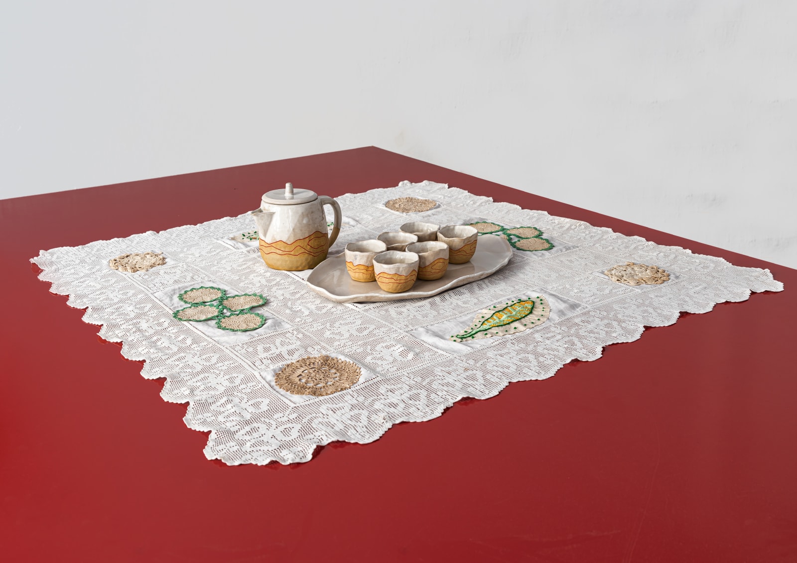 Annalee Davis, Tea Service made in collaboration with Clay Corner Studio, Croton inspired tablecloth, 2022-2023