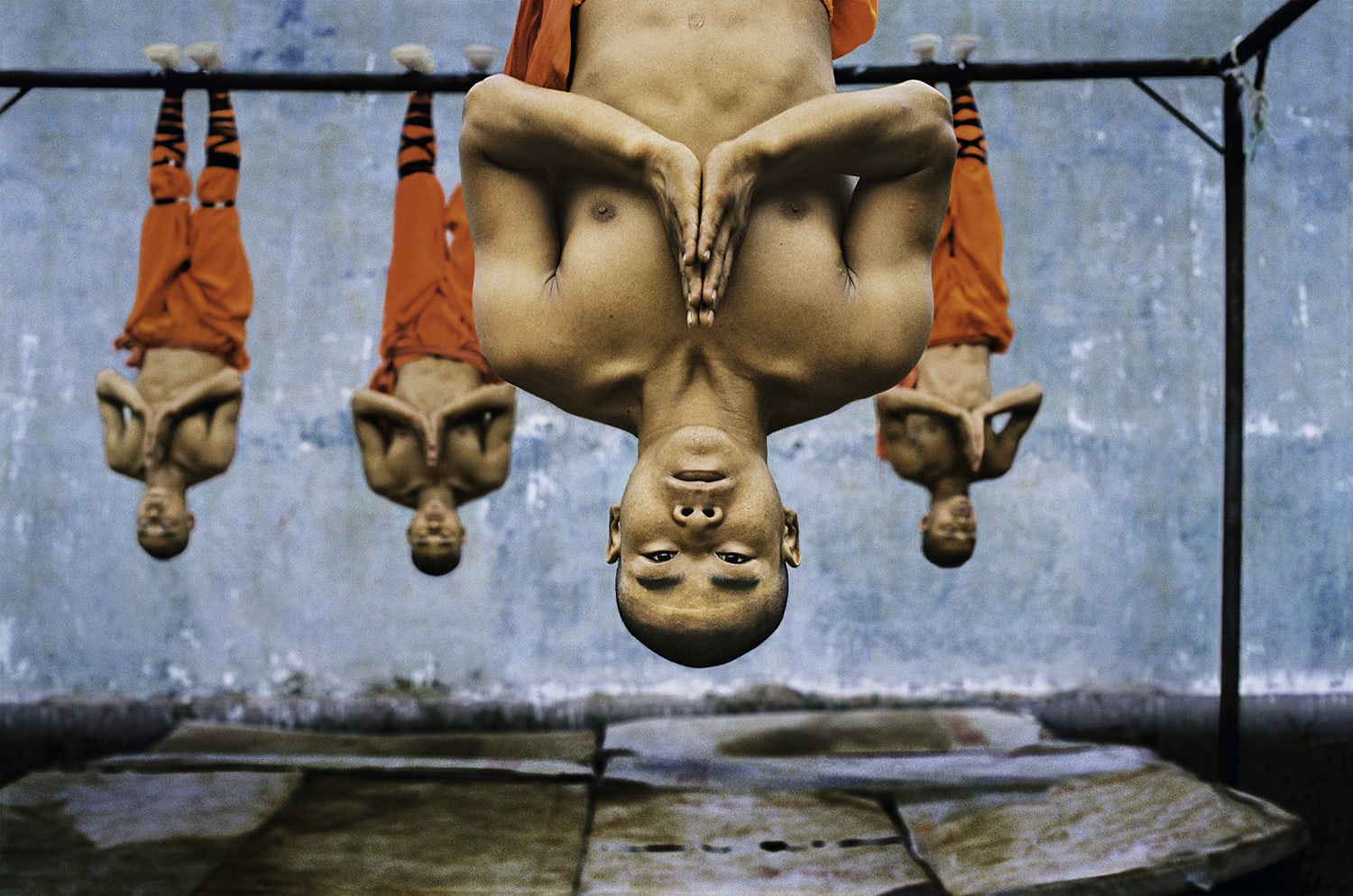 Steve McCurry, Shaolin monks training; Zhengzhou; China, 2004
