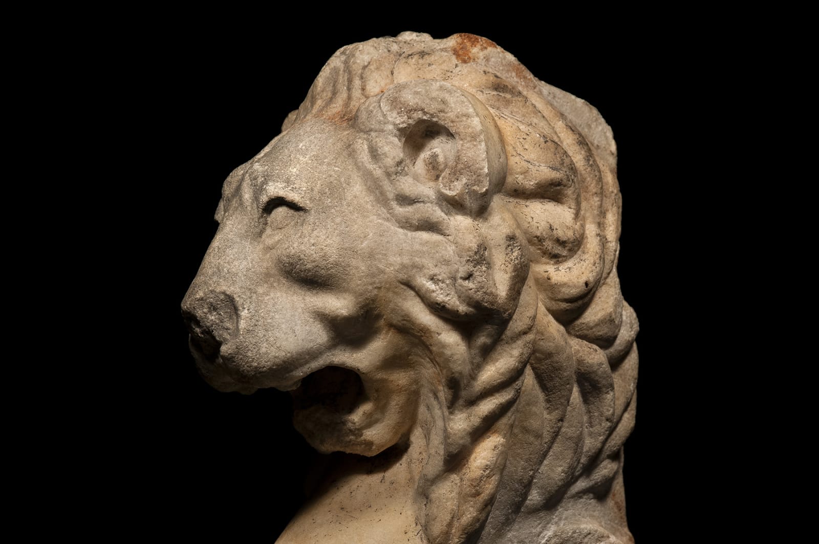 A Marble Trapezophoros Leg in the Form of a Lion, circa 100 A.D.