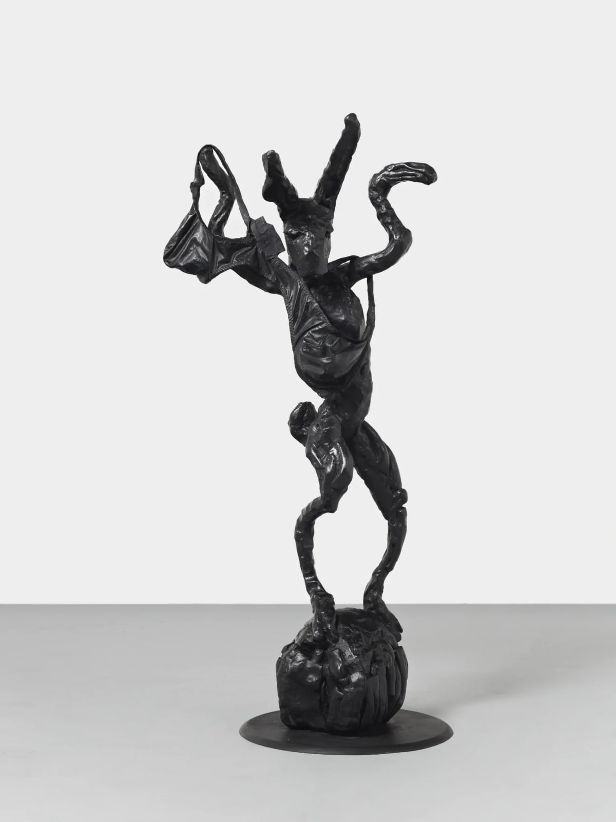 Barry Flanagan, Homage to Howards Engineering, 1999