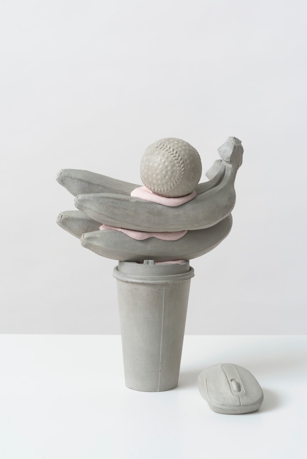 Heidi Voet 海蒂·芙欧特 , Against the sun going down over the shops and the cars and the crowds and the town 太阳落下时,穿过商店、汽车、人群和城镇, 2021 - 2022