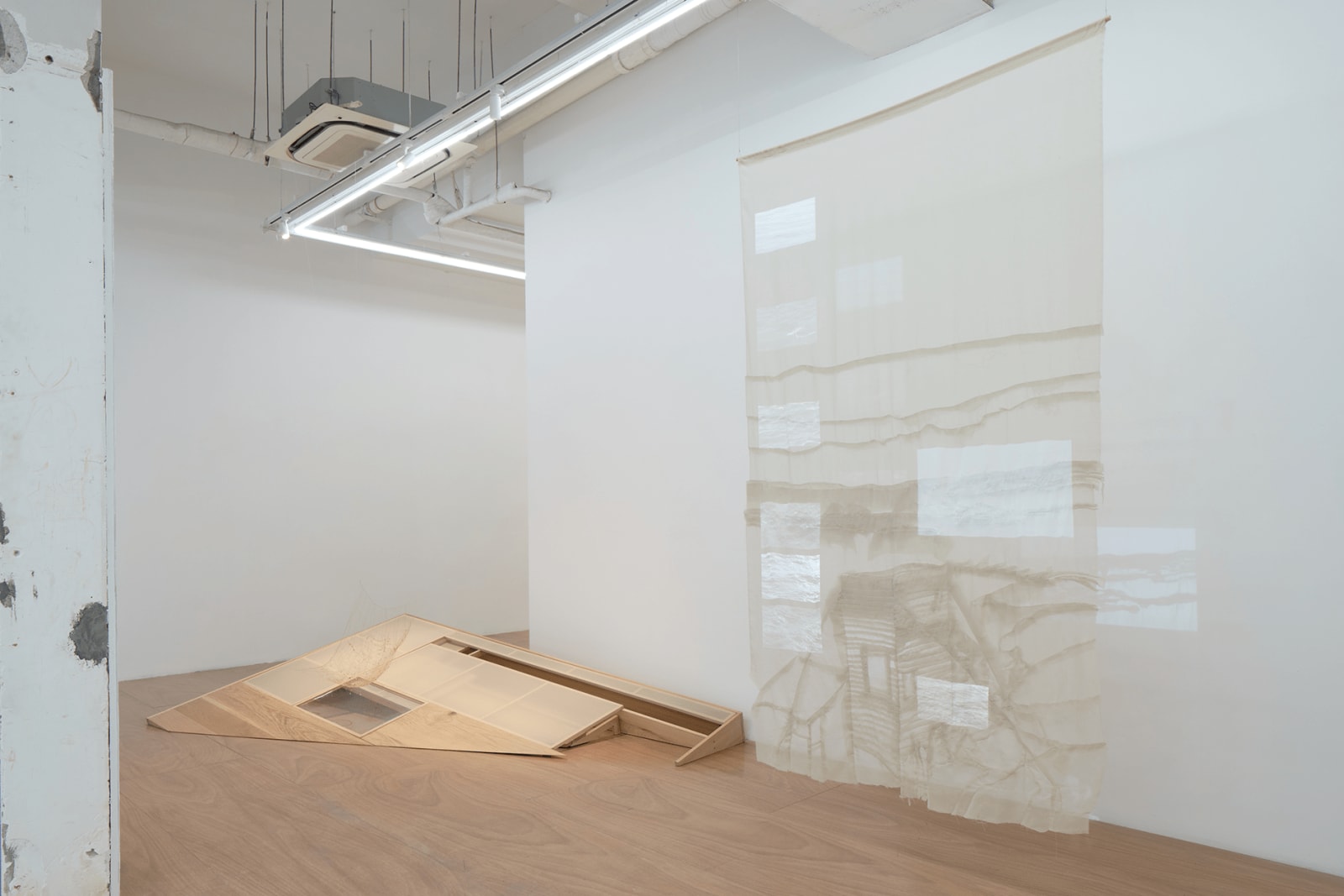 Chen Ruofan 陈若璠, Diary from the Arctic Circle 登岛日记, 2024