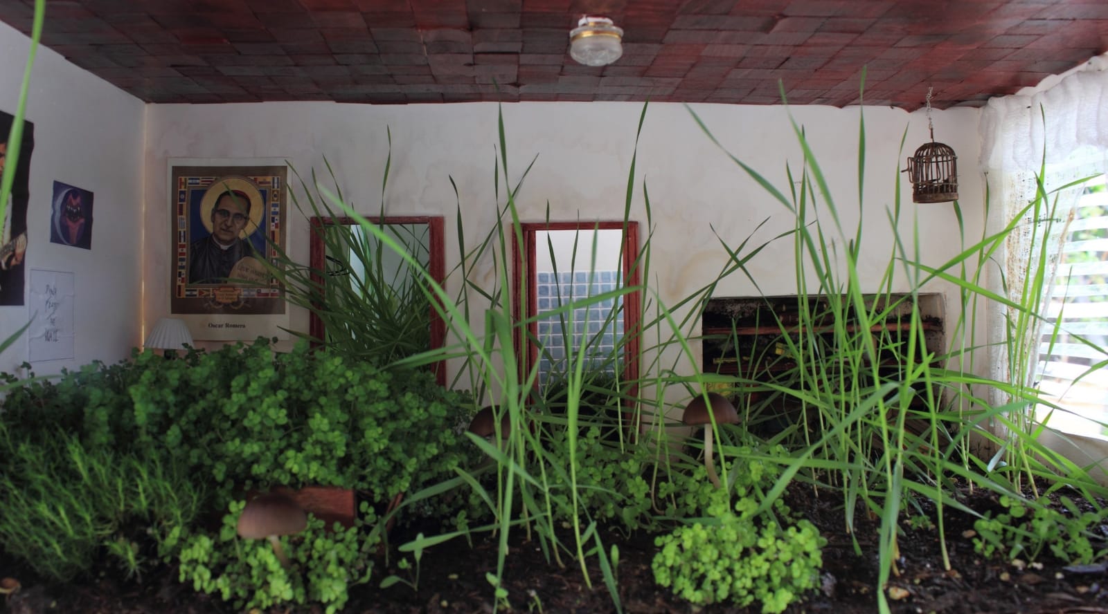 Beatriz Cortez Beatriz Cortez, Childhood Bedroom 童年卧室, 2012 - 2017
