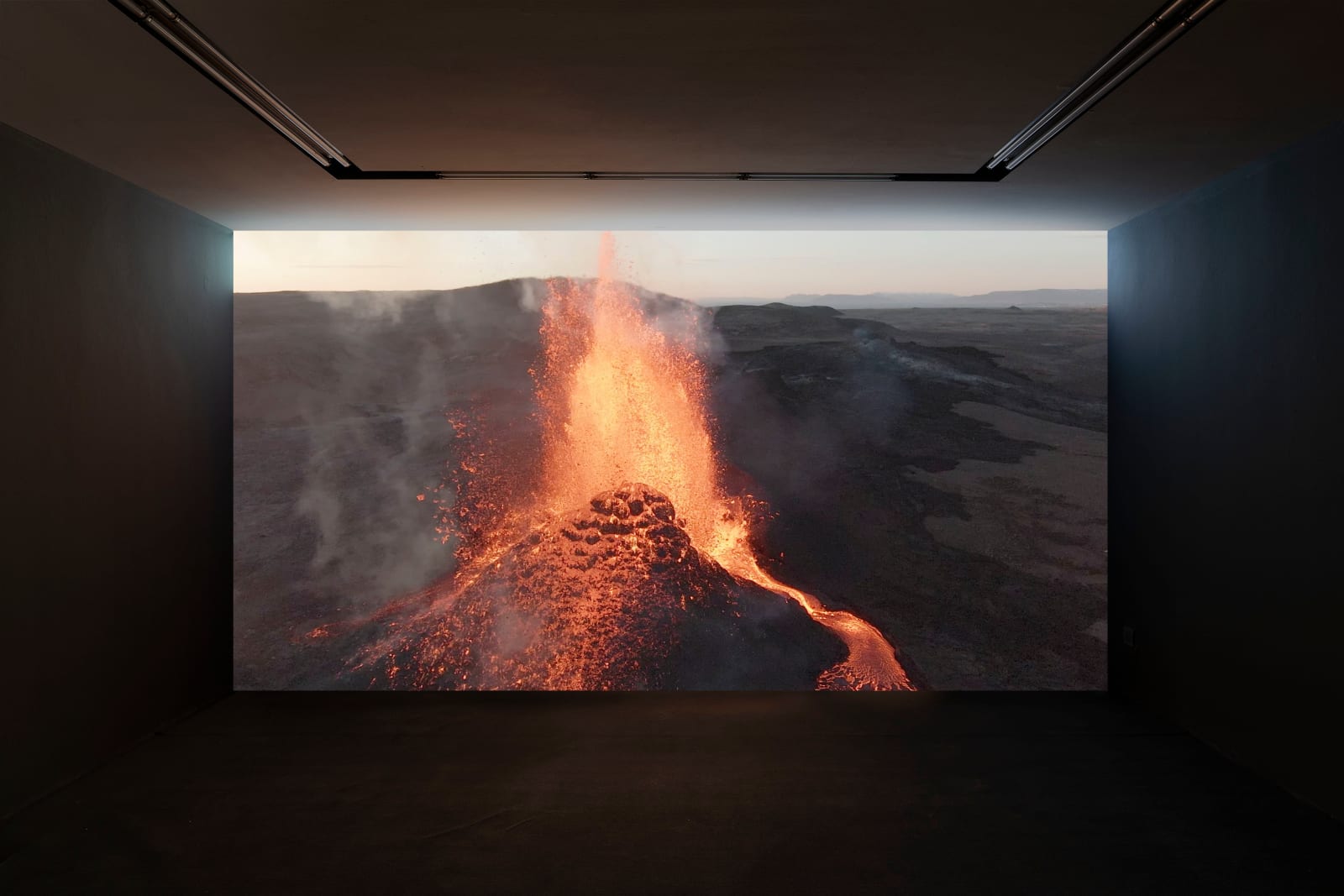 Michael Najjar 迈克尔·耐贾尔, liquid landscape 液态景观, 2022