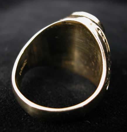 Gold Ring with Classical Revival Carnelian Intaglio of a Deity, 18th Century CE