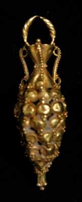 Parthian Gold Earring, 1st Century CE - 2nd Century CE