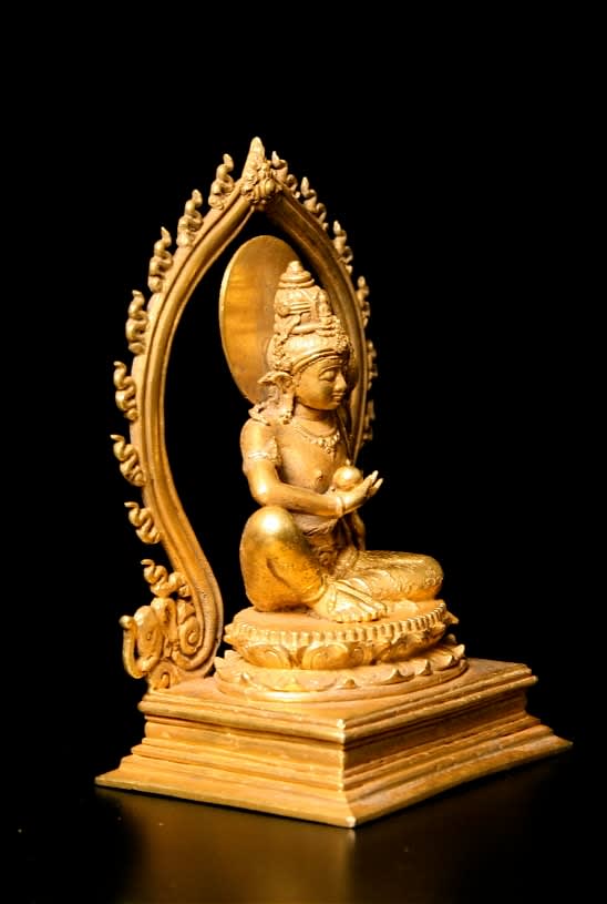 Gold Bodhisattva, 900 CE - 1300 CE