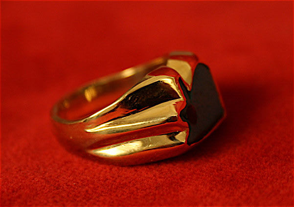 Gold Ring with Faience Eye of Horus Amulet, 1600 BCE - 1100 BCE