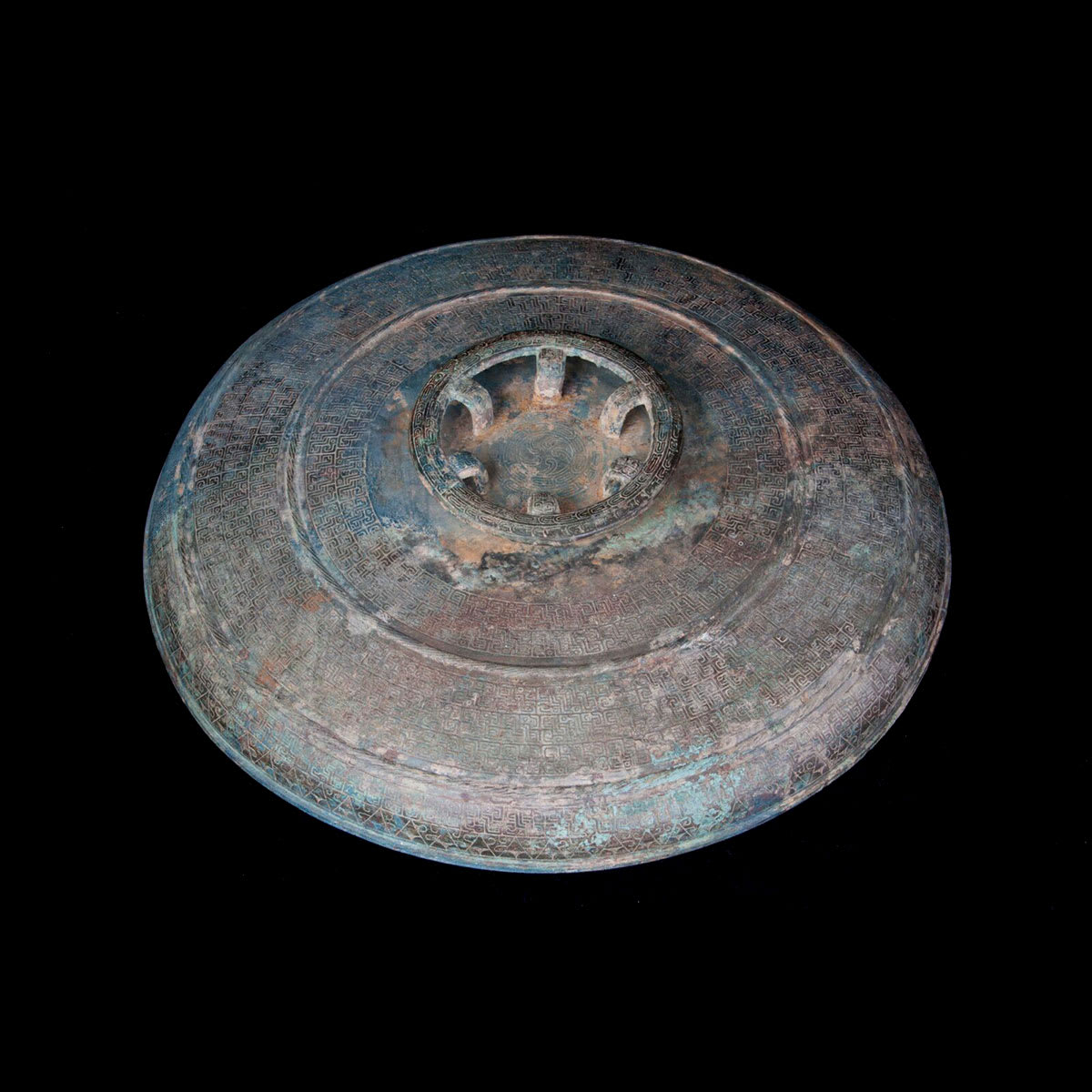 Eastern Zhou Bronze Ding with Lid, 770 BCE - 475 BCE