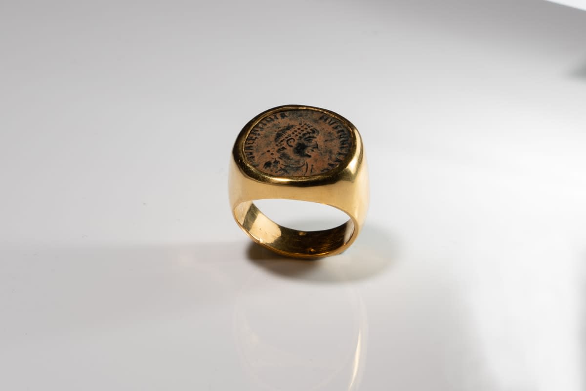 Roman Bronze Coin of Emperor Constantine I Mounted in Gold Ring, 307 CE - 337 CE