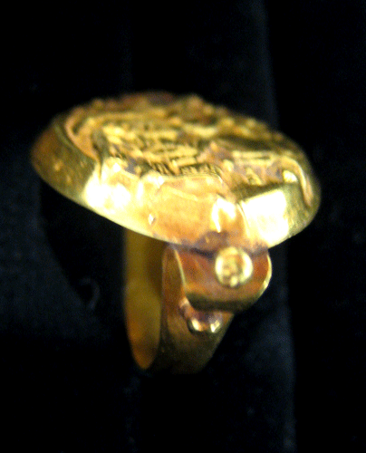 Gold Ring Depicting a Seated Deity, 20th Century CE