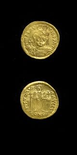 Byzantine Gold Solidus of Emperor Maurice Tiberius, 582 CE - 602 CE