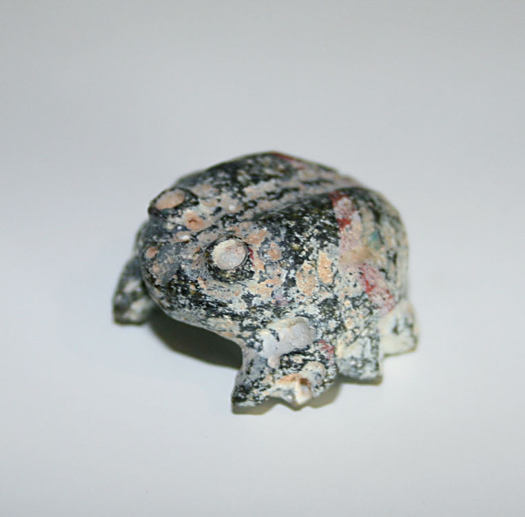 Egyptian MiniatureFrog Amulet, 600 BCE - 300 BCE